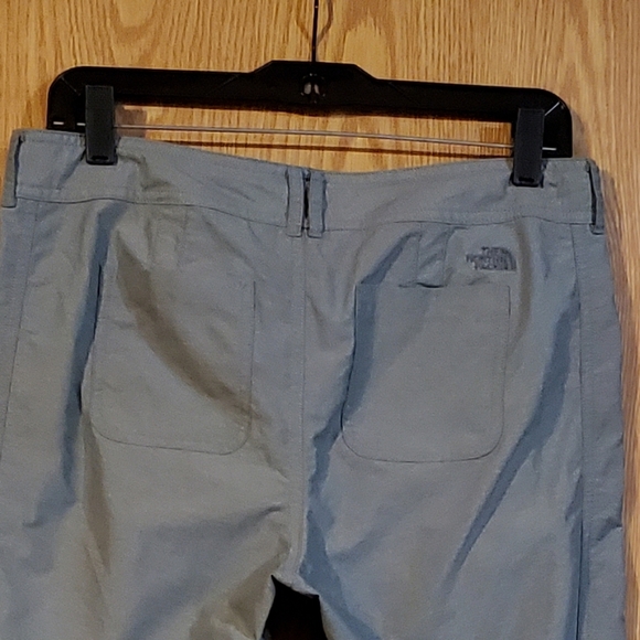 The North Face cropped stretch nylon pants size 4 - Picture 9 of 13